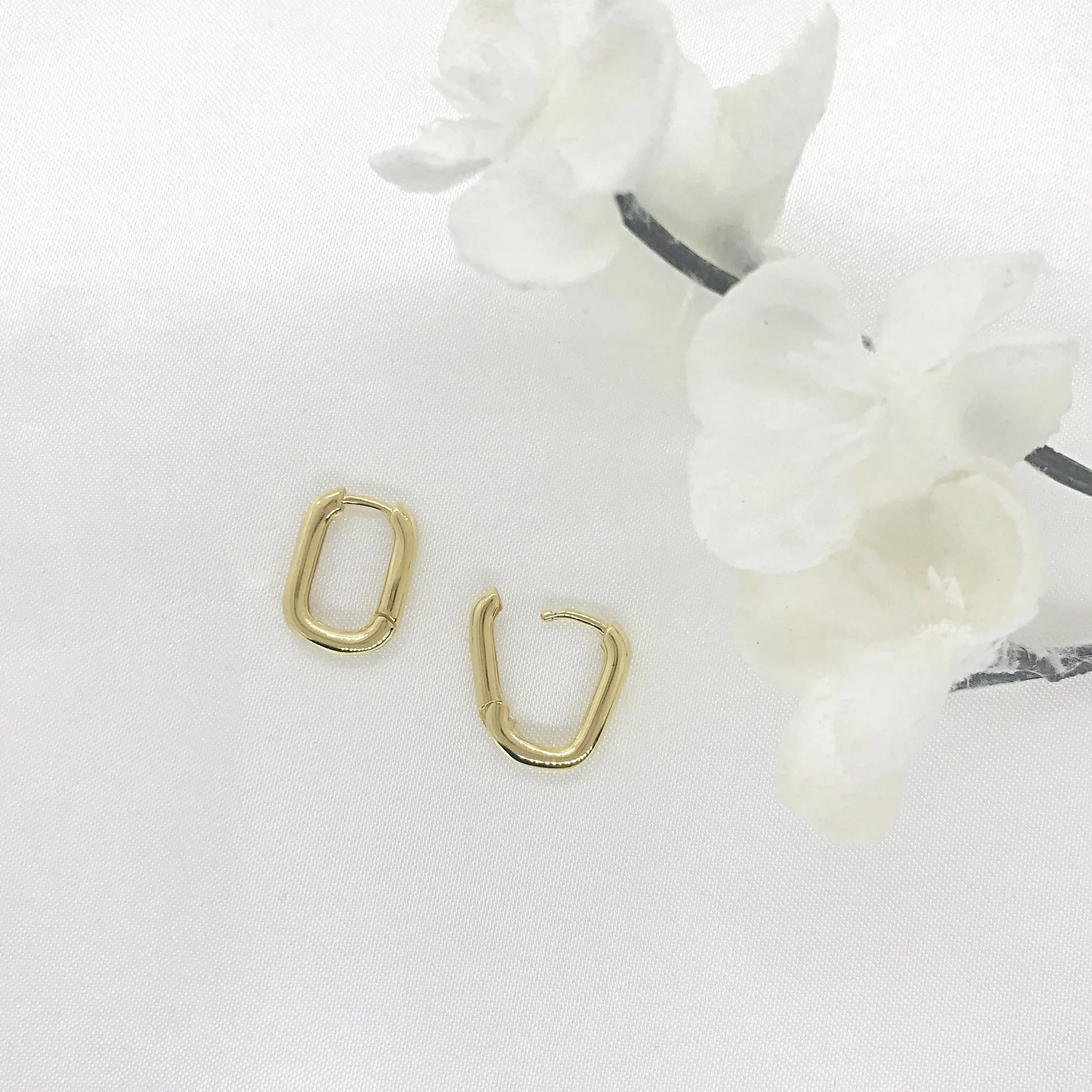 18k/925 Vermeil Paperclip Huggies