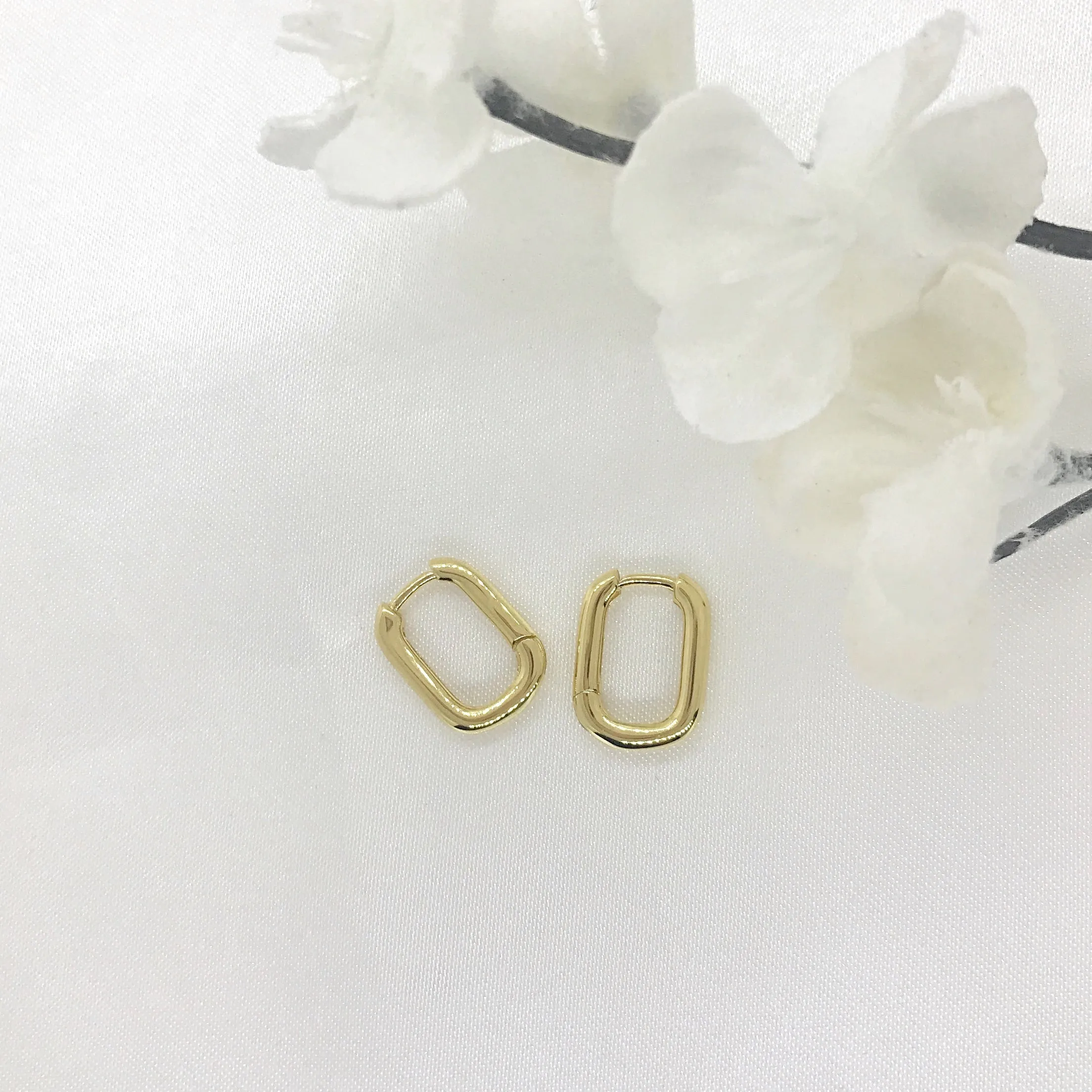 18k/925 Vermeil Paperclip Huggies