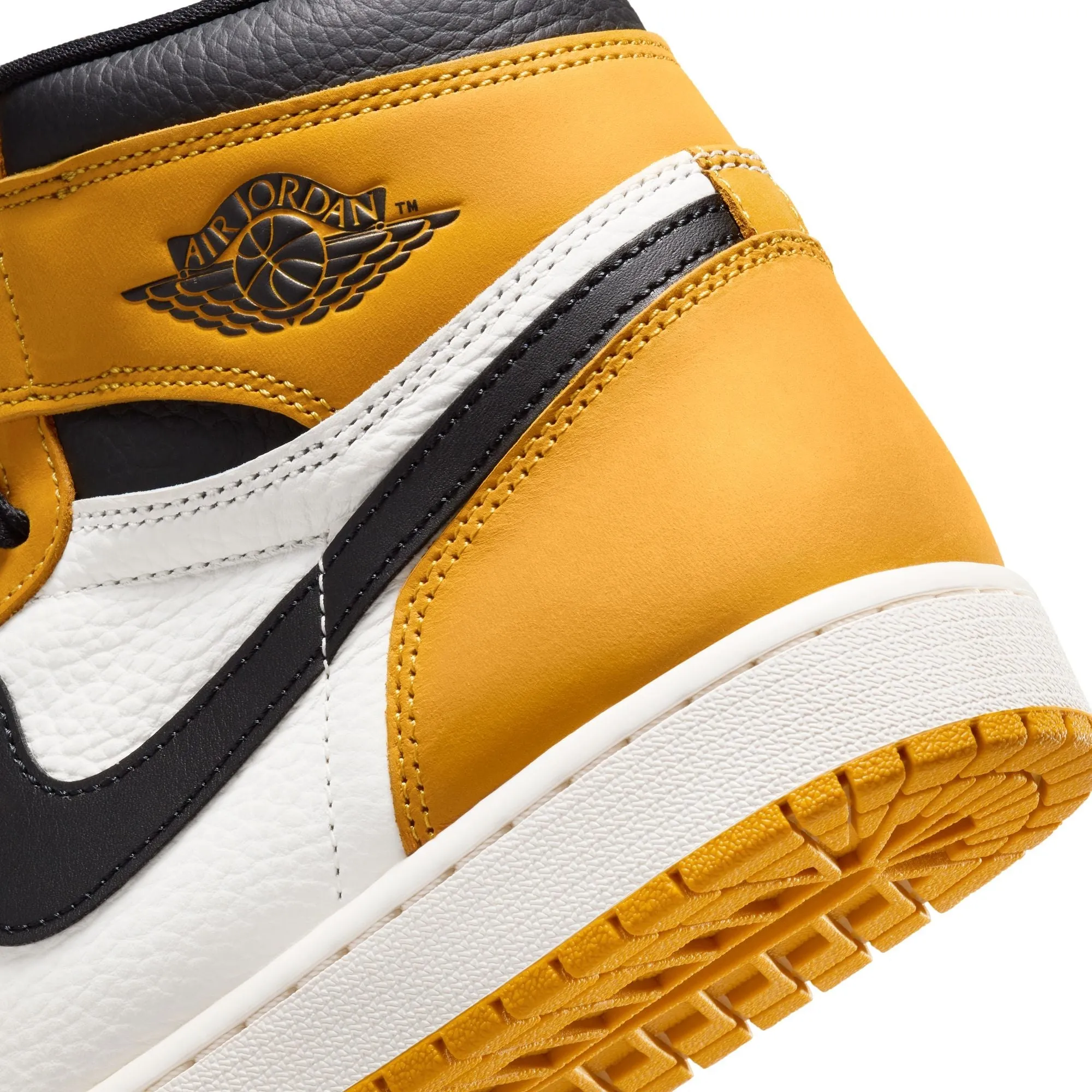 AIR JORDAN 1 RETRO HIGH OG - YELLOW OCHRE/BLACK-SAIL