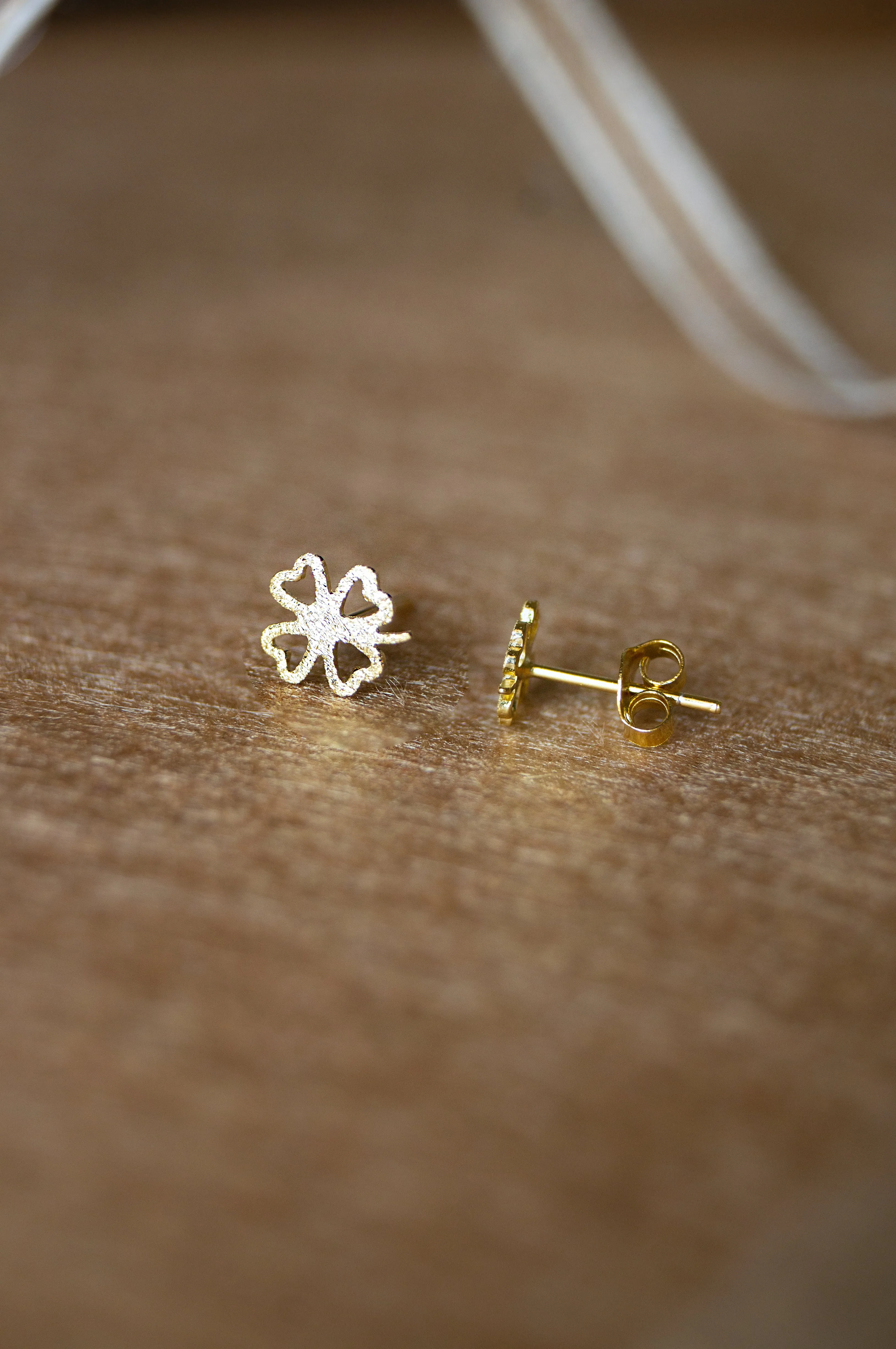 Shimmery Clove Leaf Sterling Silver Mini Stud Earrings