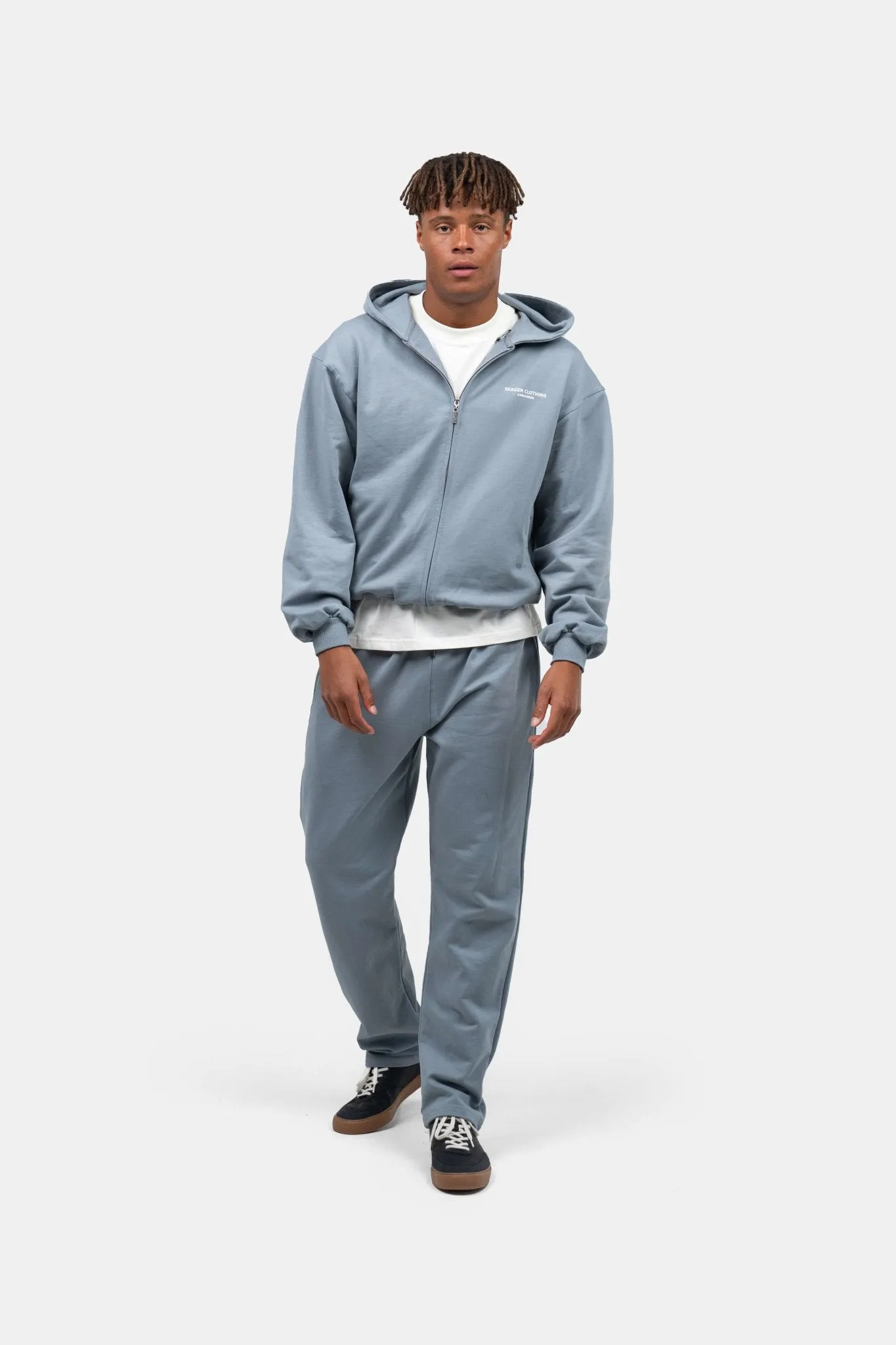 UNMARKED Sweatpants Blue