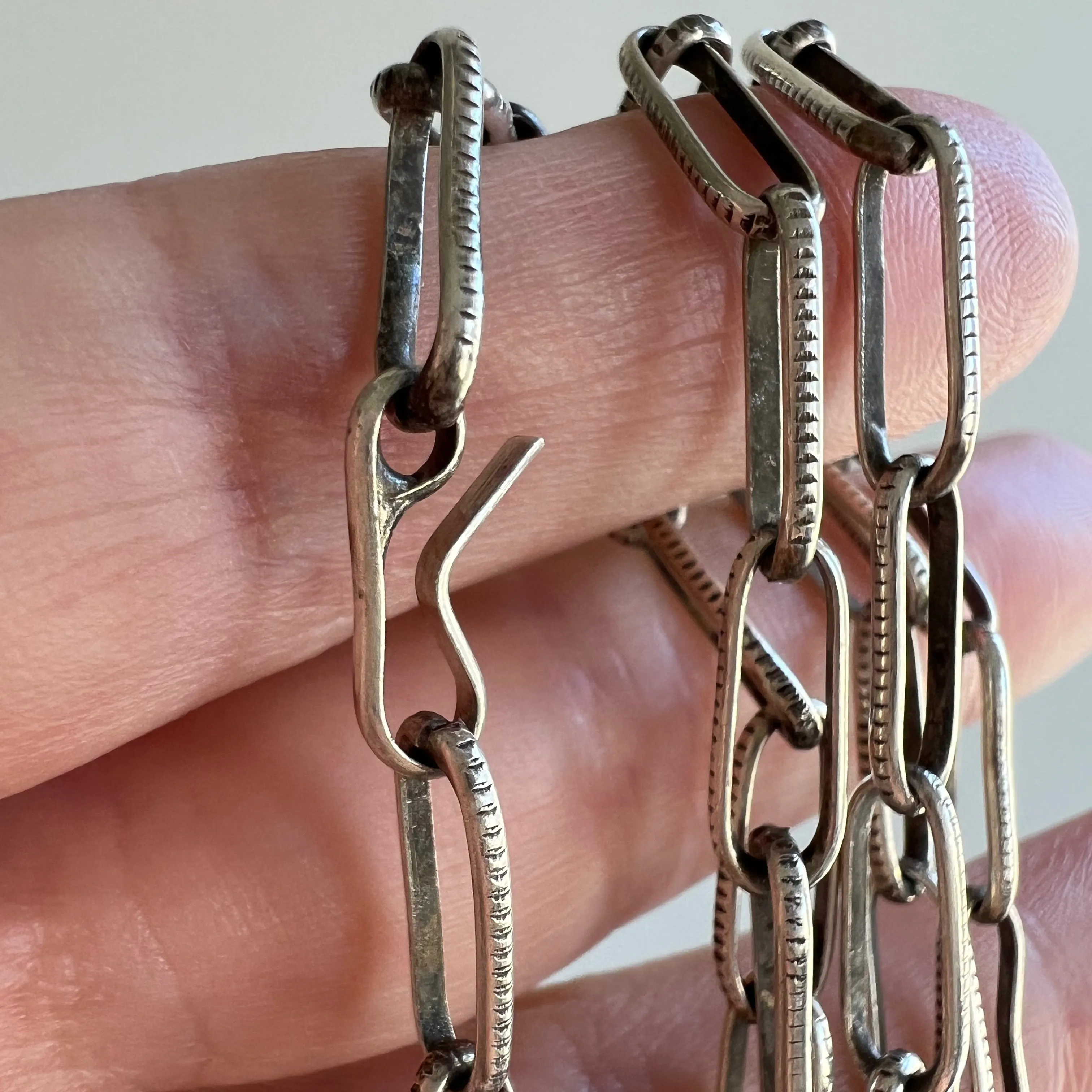 V I N T A G E // handmade paperclip / sterling silver long oval link chain / 23.75, 11g